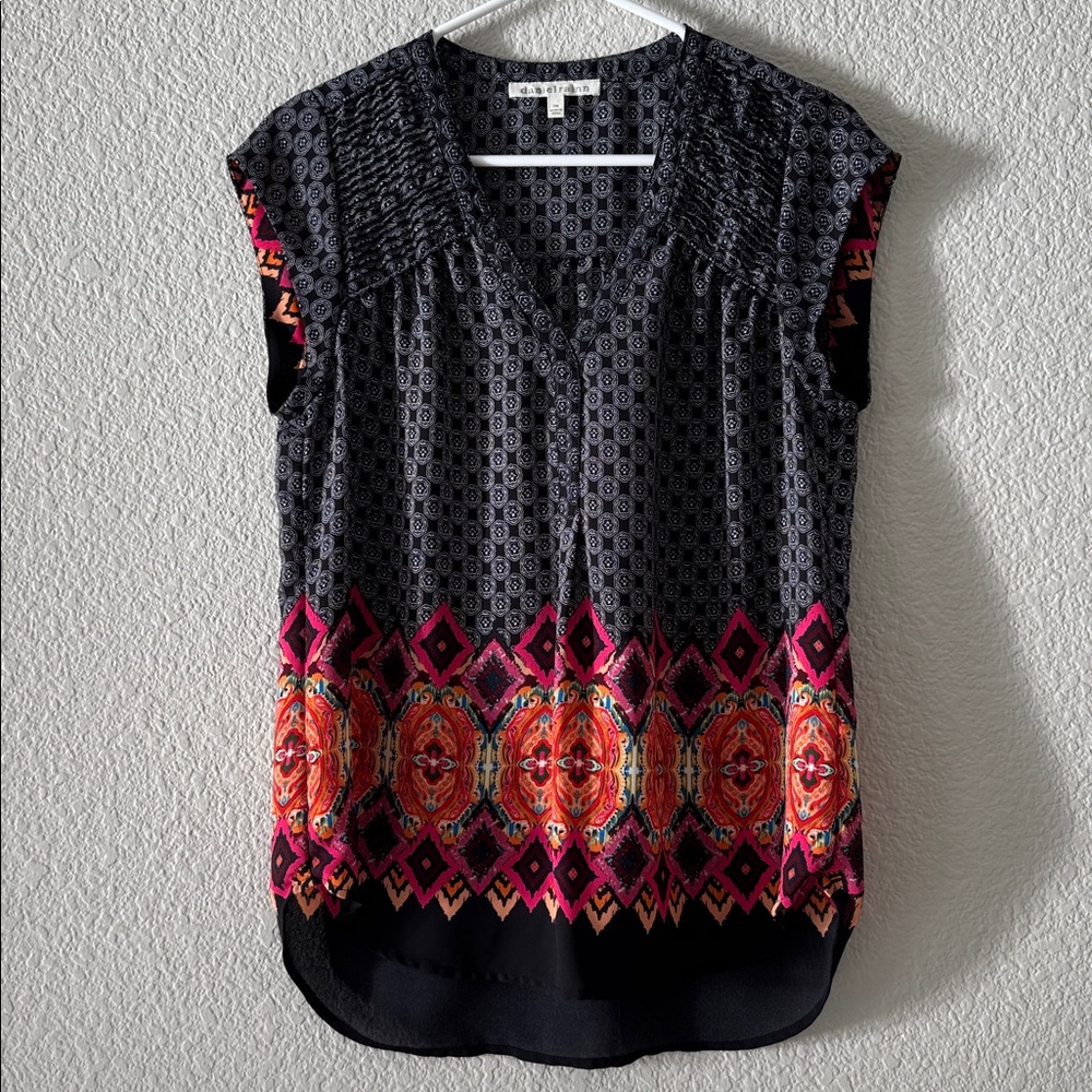 Daniel Rainn Black, White and Pink Geometric Blouse